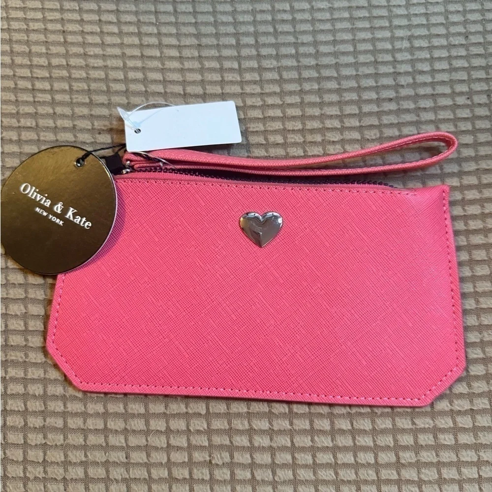 NWT Olivia and Kate Card Holder/Wallet/Wristlet - Picture 1 of 2
